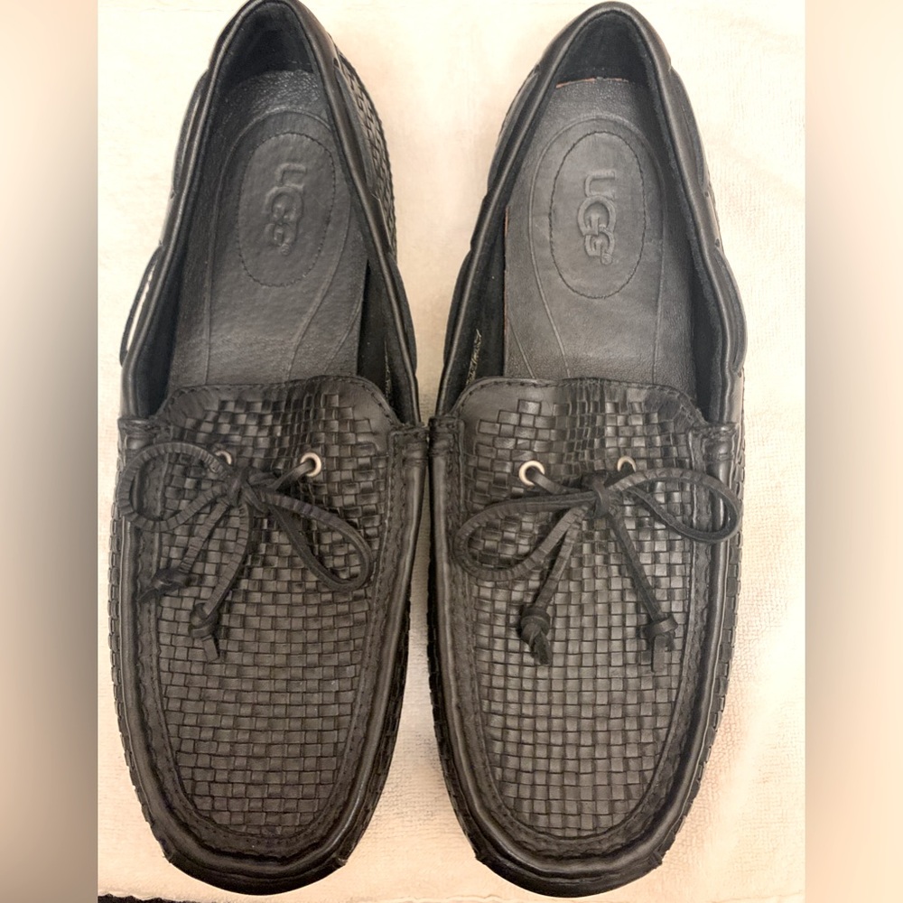 NEW Men’s UGG woven leather loafer - size 10